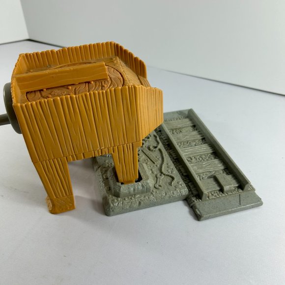 Vintage Fisher Price Toots the Train Replacement Rotating Loader & Track Part - Picture 3 of 7